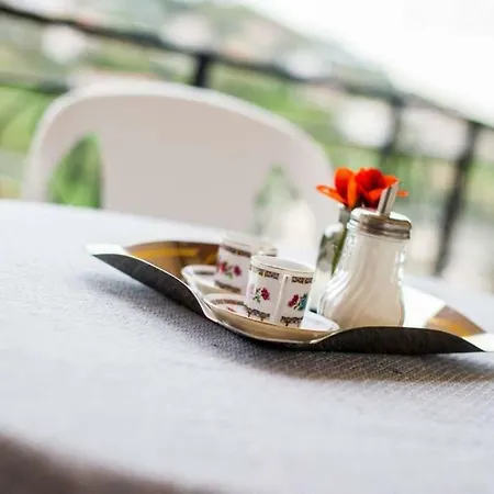 Your Holidays In Sanremo. 4 Minutes From The Appartement *