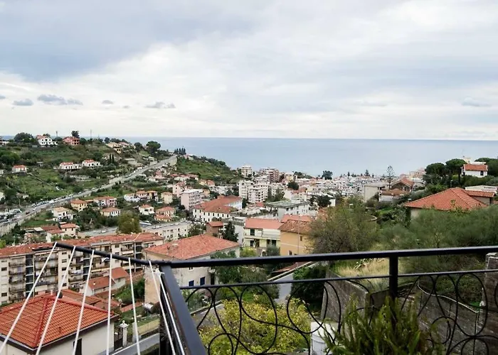 Your Holidays In Sanremo. 4 Minutes From The Appartement